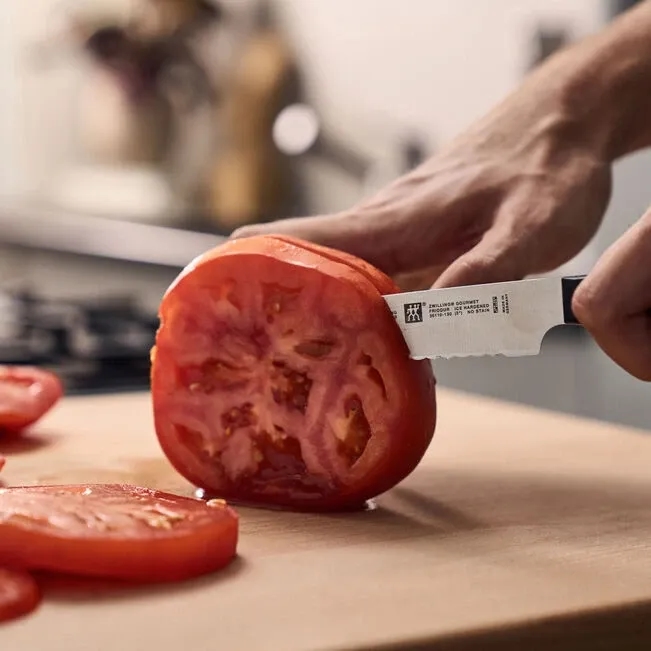 Нож универсальный Zwilling Gourmet | Фото 3