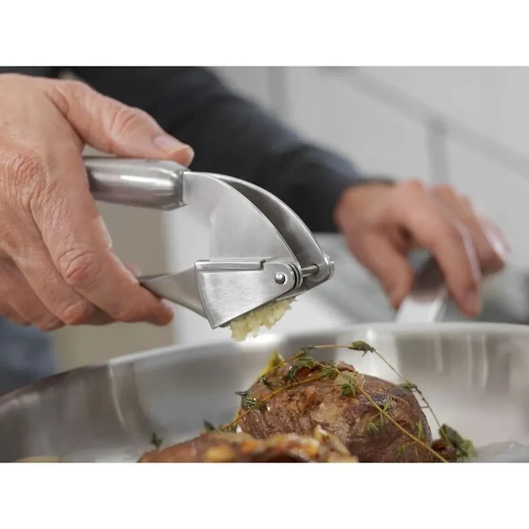 Пресс для чеснока Zwilling Pro, 20 см | Фото 2