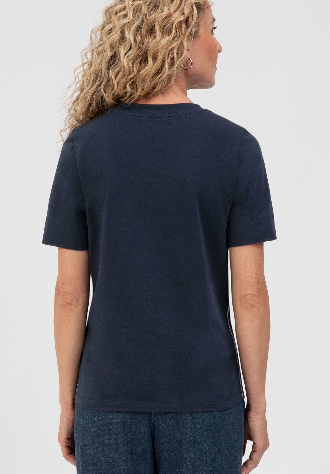 Женская футболка с вышивкой BIANCA | Фото 4