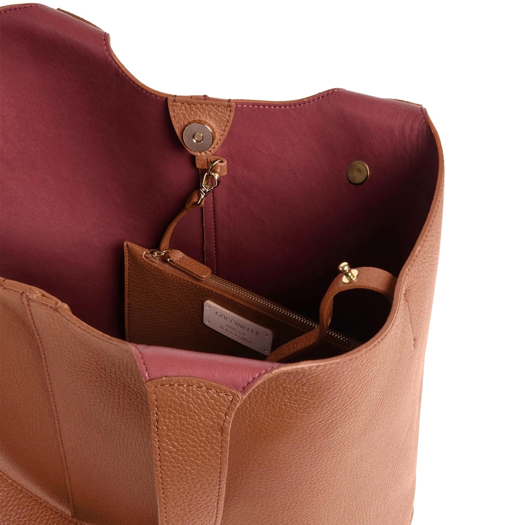 Женская сумка Coccinelle C-Easy | Фото 3