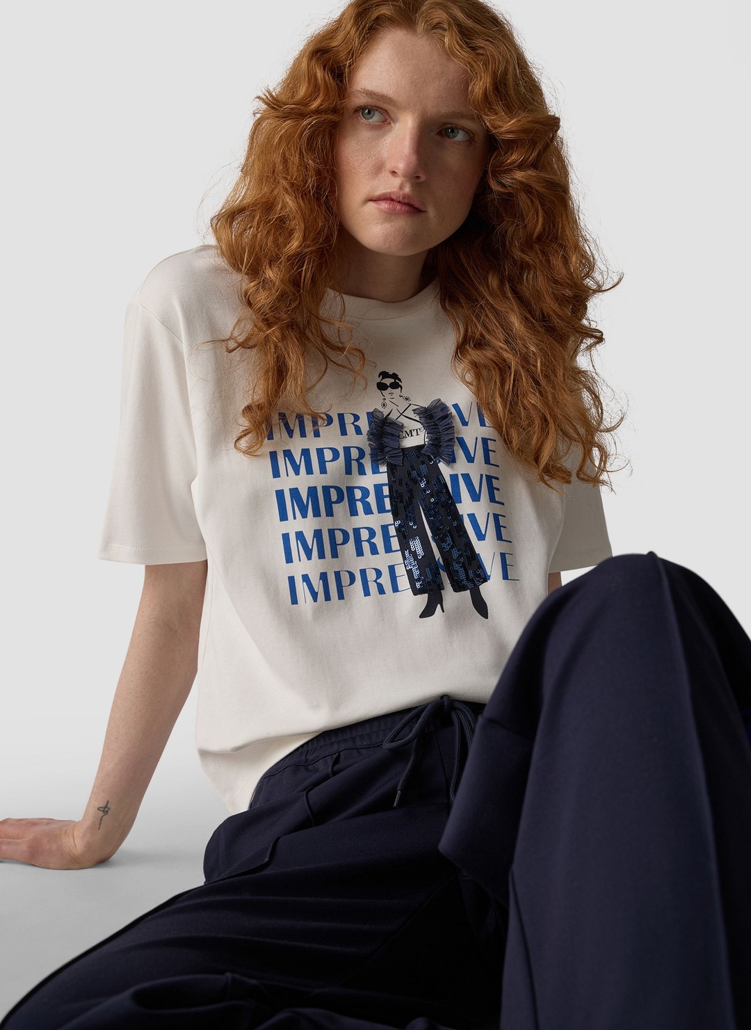 Женская футболка с пайетками LeComte | Фото 5