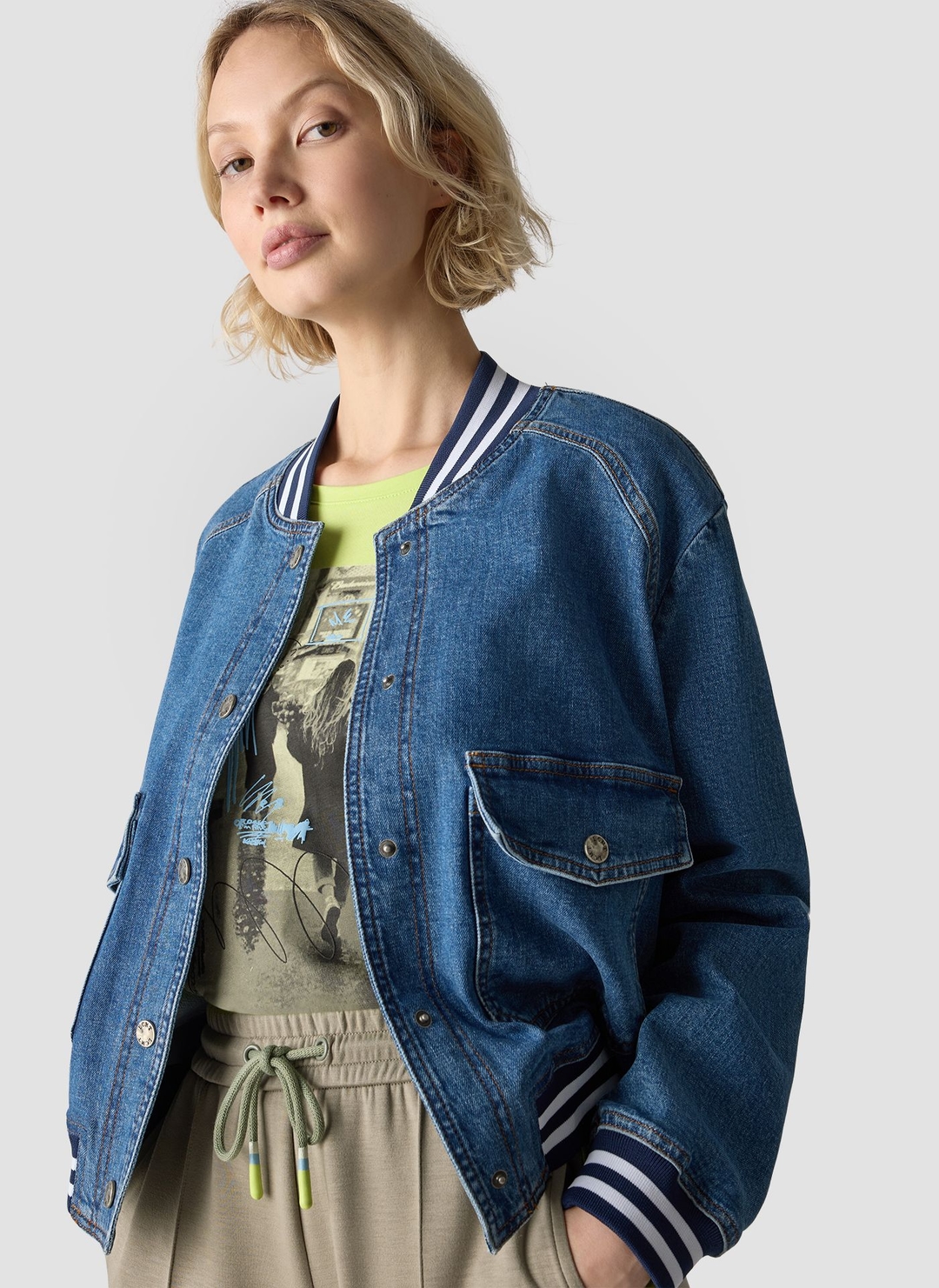 Женский джинсовый бомбер LeComte | Фото 5