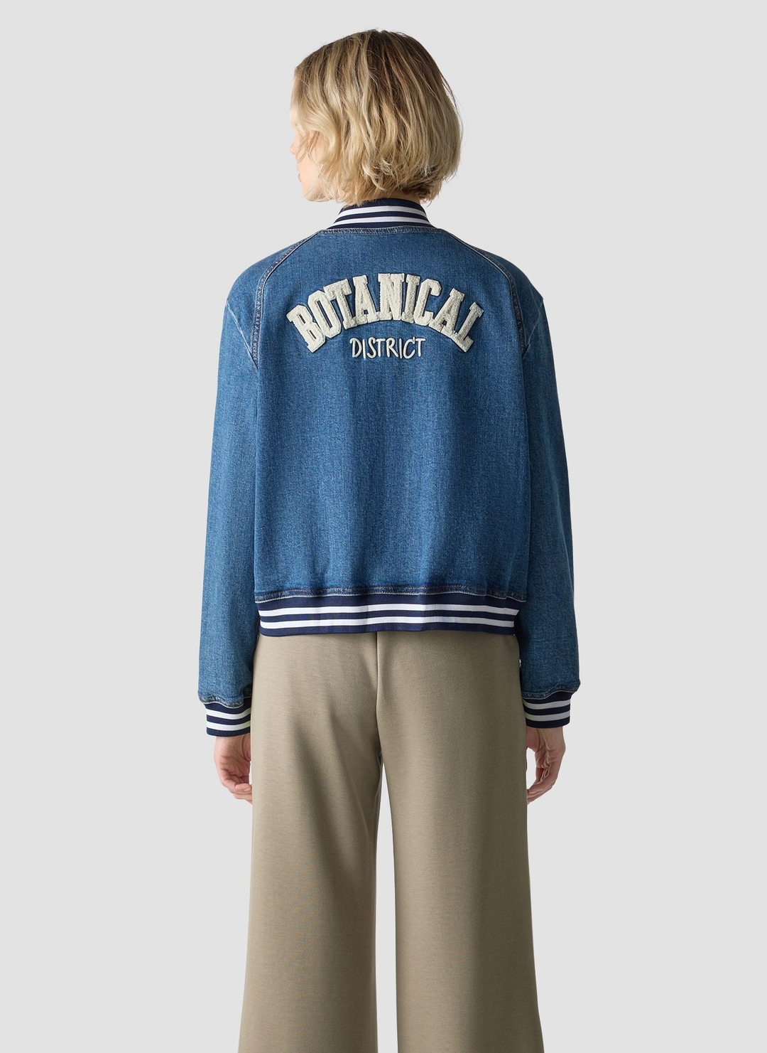 Женский джинсовый бомбер LeComte | Фото 2