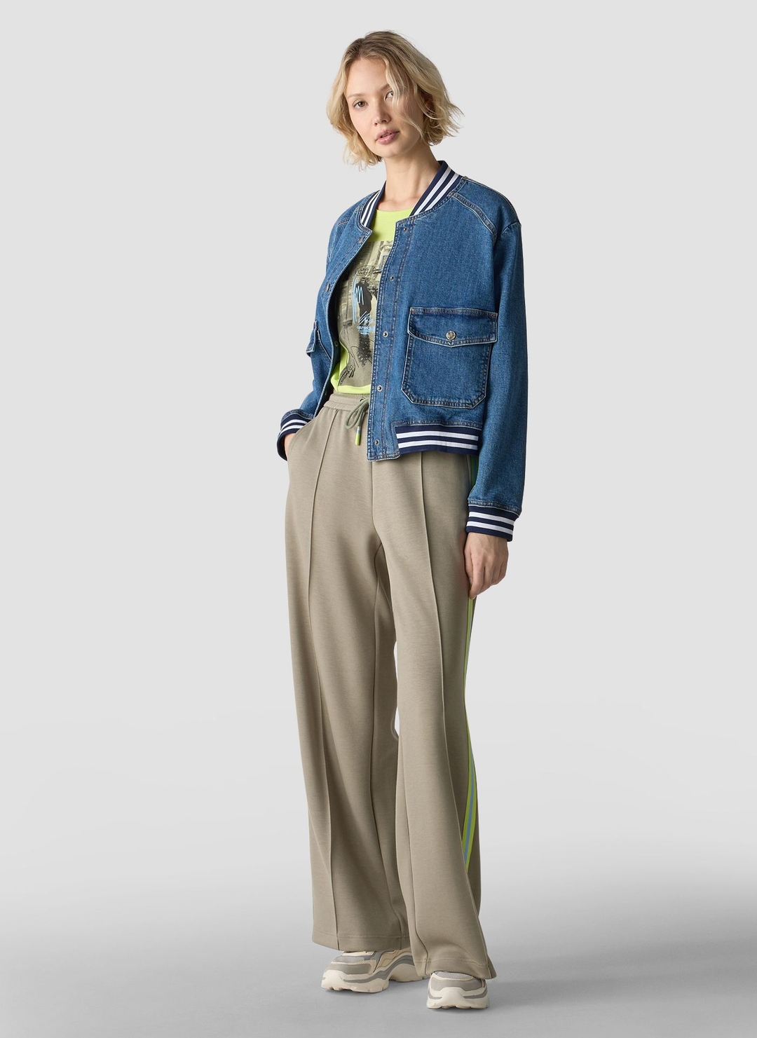 Женский джинсовый бомбер LeComte | Фото 4