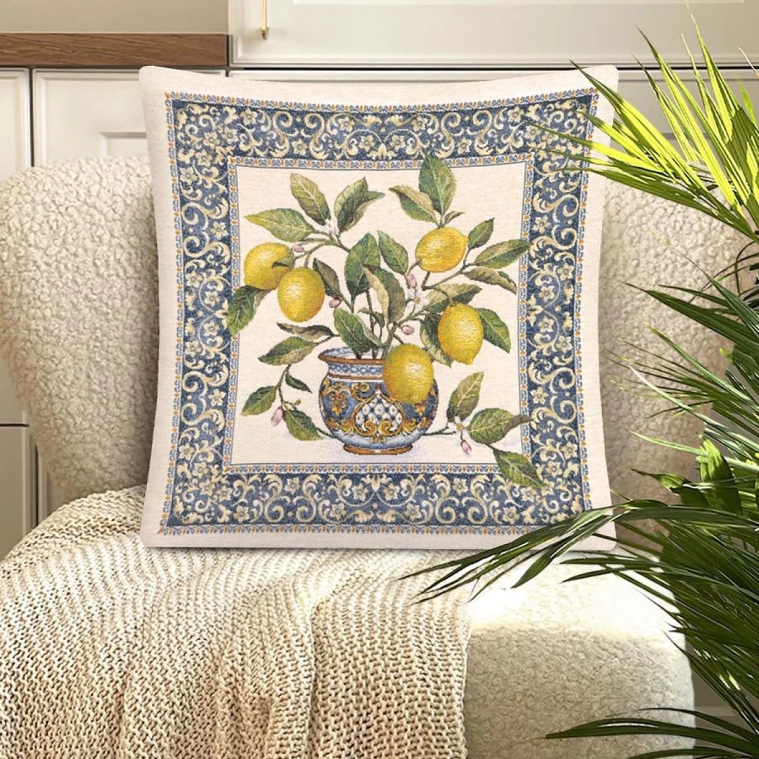 Подушка Лимоны в вазе | Фото 1