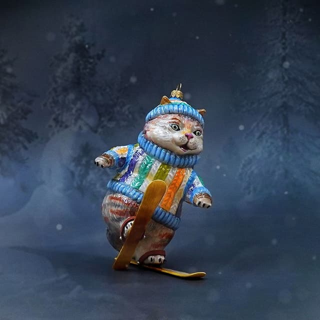 Ёлочная игрушка Посинели уши и хрустит снежок Atlas Art