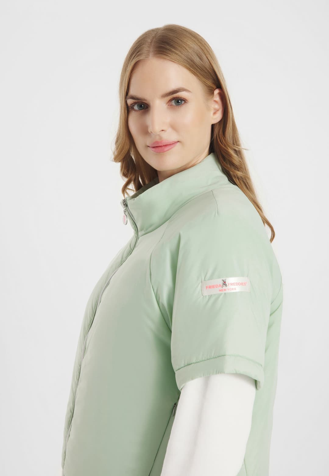 Женская куртка с коротким рукавом Frieda&Freddies  | Фото 2