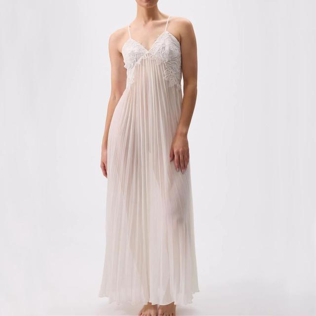 Полу-прозрачная длинная сорочка Rya Delight Gown