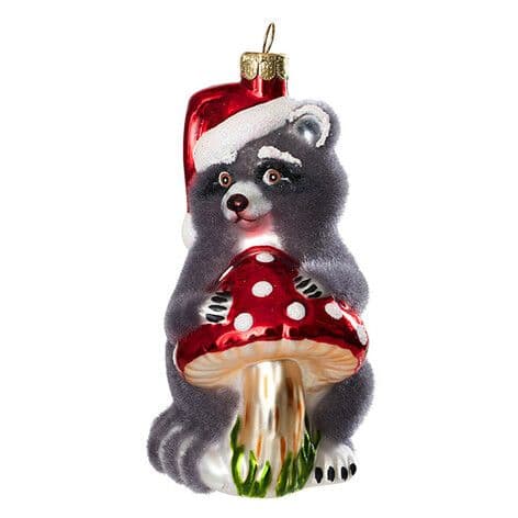 Ёлочная игрушка Енот пушистый с мухомором Holiday Classics