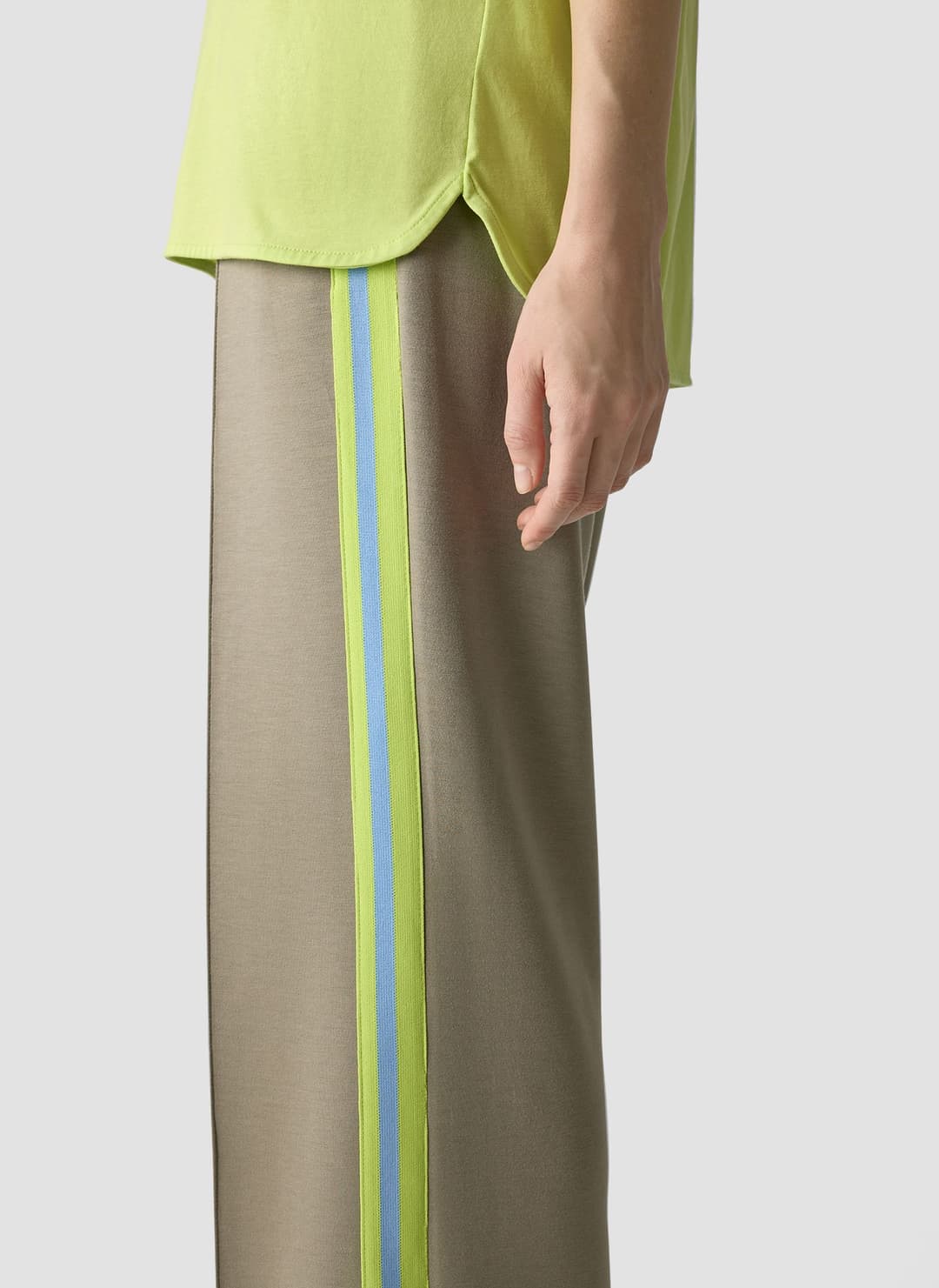 Женские трикотажные брюки с лампасами LeComte | Фото 6