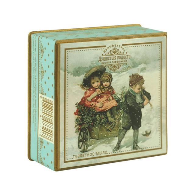 Мыло декоративное В подарочной голубой коробке Душистыя радости