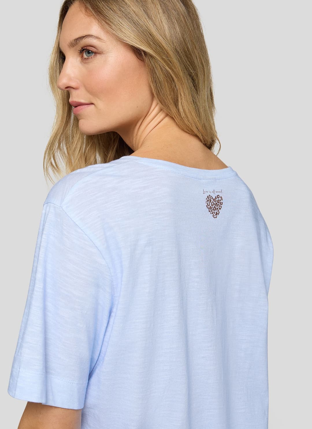 Женская футболка с принтом Rabe | Фото 5