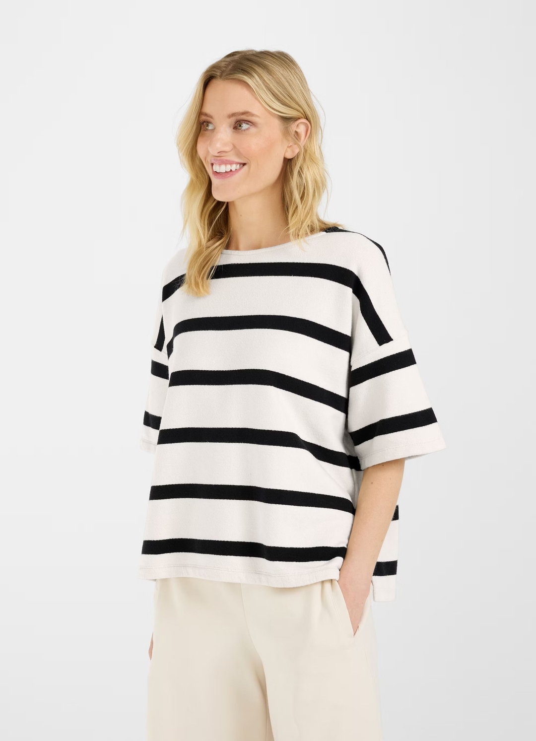 Женский свитшот с коротким рукавом JUVIA | Фото 2