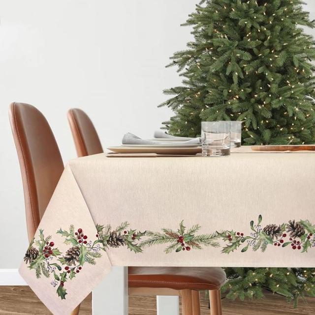 Скатерть, салфетки и подушка Еловый венок
