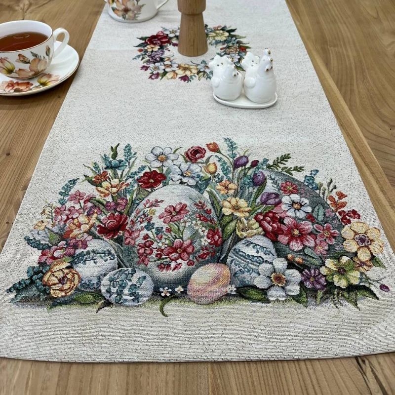 Скатерть, дорожка и салфетки Крашенка на счастье | Фото 2