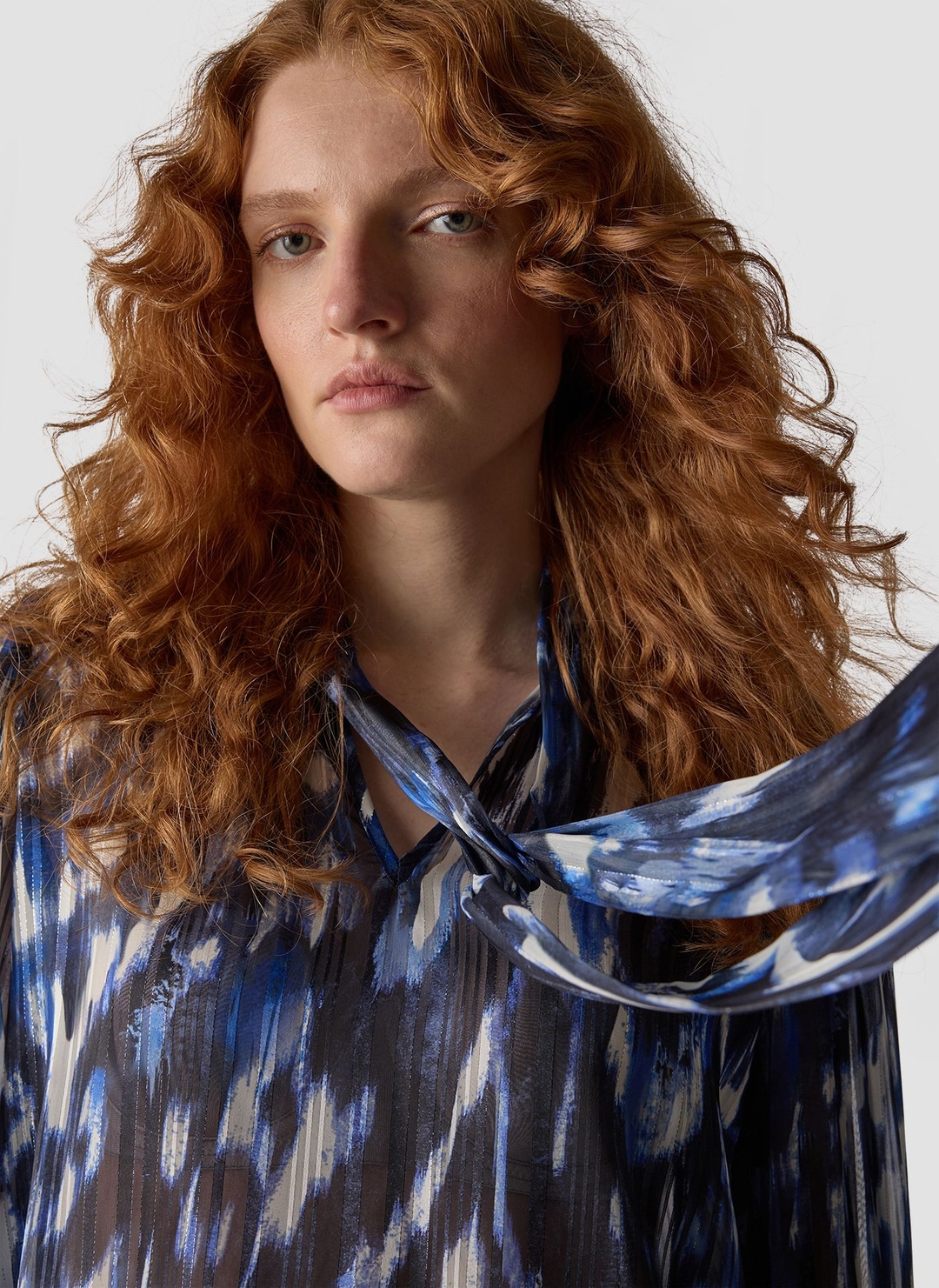 Женская блуза с бантом LeComte | Фото 5