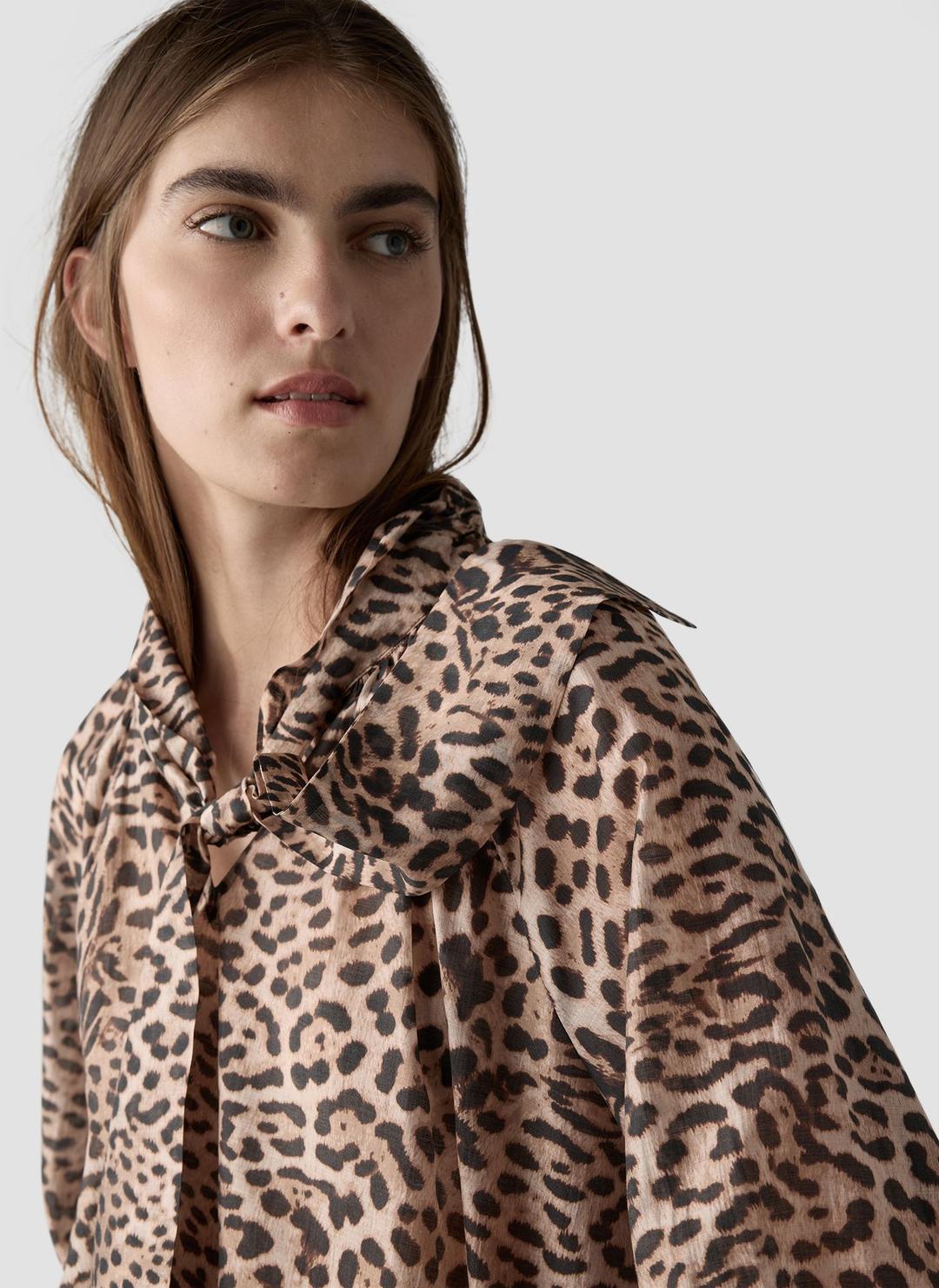 Женская блуза с анималистичным принтом LeComte | Фото 6