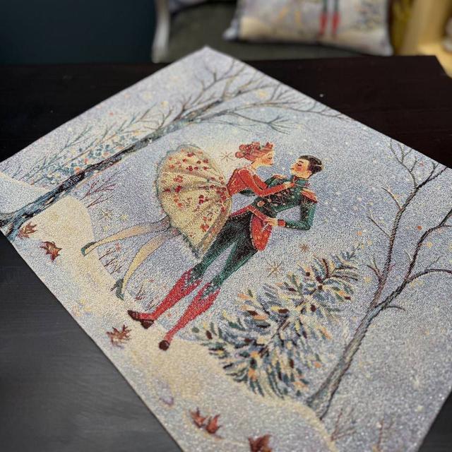 Дорожка и салфетки Щелкунчик Балет светлый фон