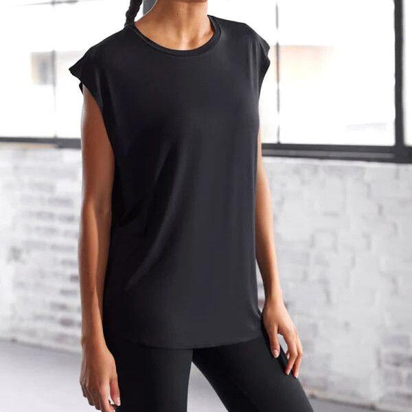 Женская спортивная футболка Ysabel Mora