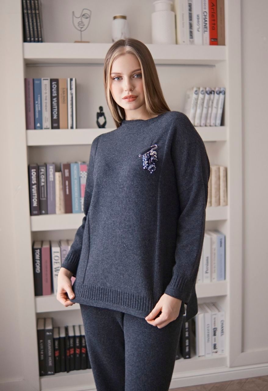 Женский кашемировый джемпер с брошью MIR CASHMERE | Фото 2